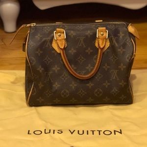 Louis Vuitton Speedy 25 Monogram AUTHENTIC Bag